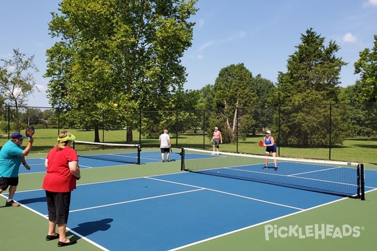 Photo of Pickleball at Des Pres Park